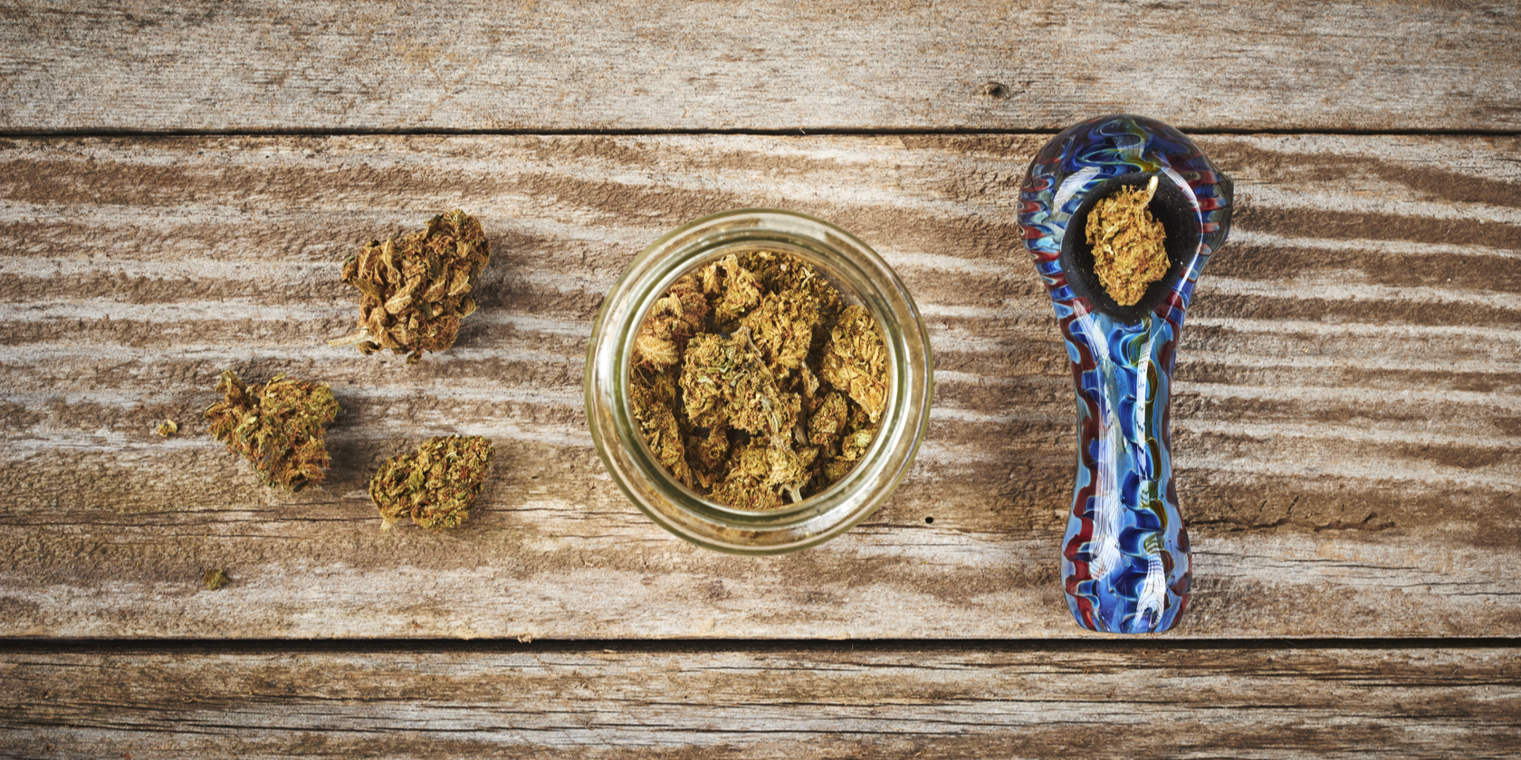 Marijuana Pipes: Learn About Aspects to Select Your Pipe