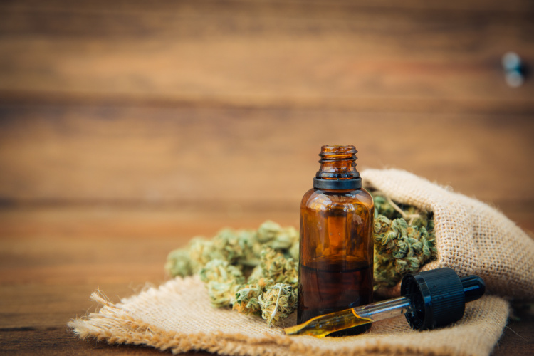 How to Make Cannabis Oil